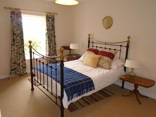  Image of 4 bedroom Detached house to rent in Clachnaharry Road Inverness IV3 at Inverness Highland Highland, IV3 8LS