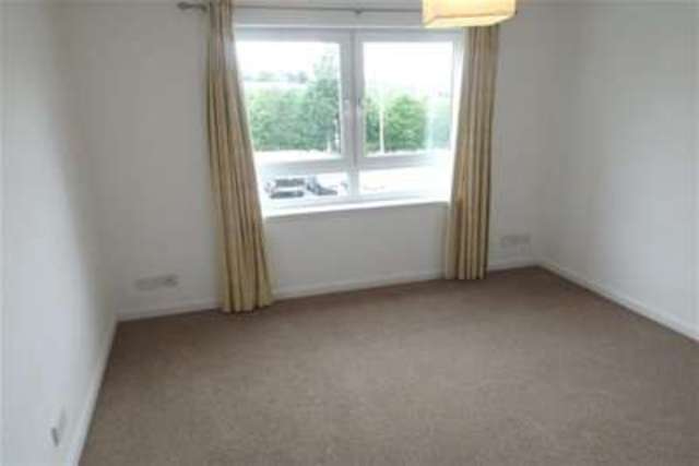  Image of 2 bedroom Flat to rent in Eaglesham Court East Kilbride Glasgow G75 at Glasgow, G75 8GS