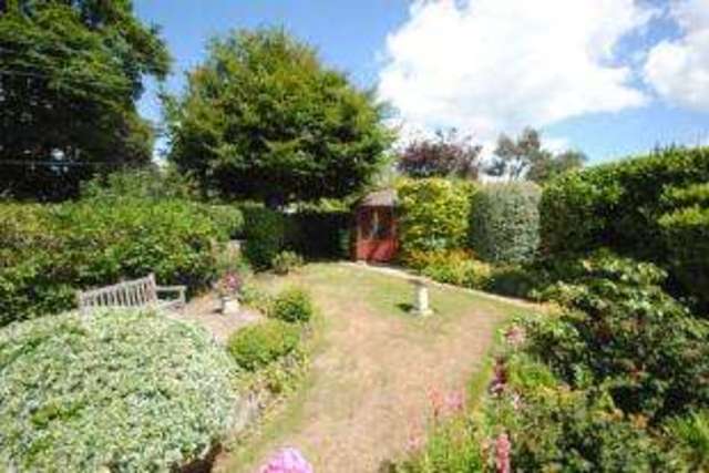  Image of 2 bedroom Bungalow for sale in Wynards Close East Budleigh Budleigh Salterton EX9 at East Budleigh Budleigh Salterton East Budleigh, EX9 7ET