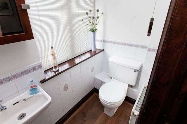  Image of 4 bedroom Detached house for sale in Eastwood Rise Eastwood Leigh-on-Sea SS9 at Eastwood Rise  Leigh-On-Sea, SS9 5BU