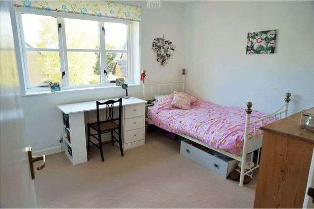  Image of 5 bedroom Detached house for sale in Eggars Field Bentley Farnham GU10 at Eggars Field Bentley Farnham, GU10 5LD