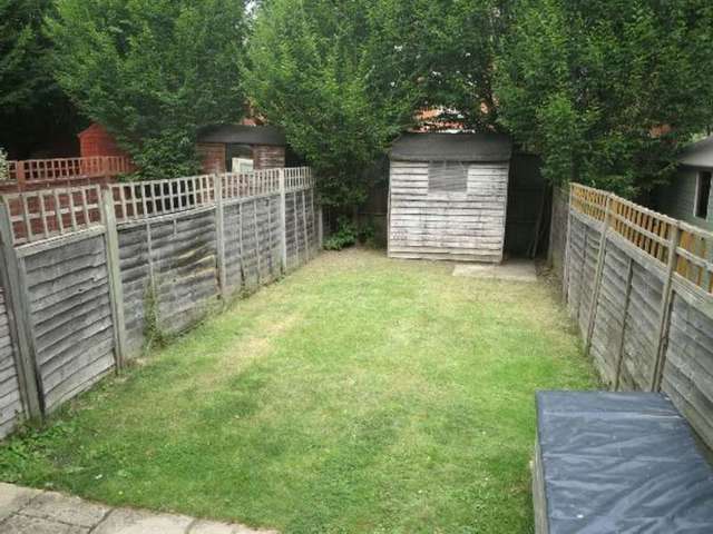  Image of 2 bedroom Terraced house for sale in Elm Lane Lower Earley Reading RG6 at Elm Lane  Reading, RG6 5UE