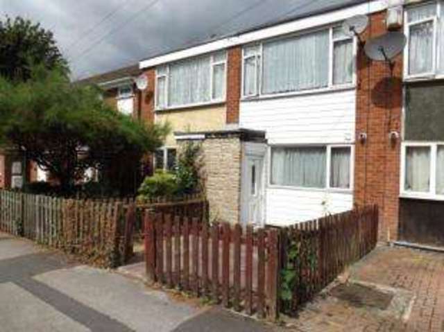  Image of 2 bedroom Terraced house for sale in Elmdale Street Leicester LE4 at Leicester Leicestershire Belgrave, LE4 5JB