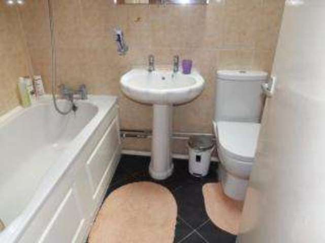  Image of 2 bedroom Terraced house for sale in Elmdale Street Leicester LE4 at Leicester Leicestershire Belgrave, LE4 5JB