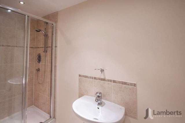  Image of 2 bedroom Flat for sale in Evesham Road Redditch B97 at Evesham Road  Redditch, B97 5JP