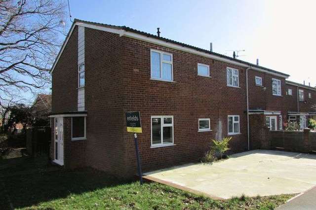  Image of 2 bedroom Flat to rent in Evesham Walk Basingstoke RG24 at Evesham Walk  Basingstoke, RG24 9BJ