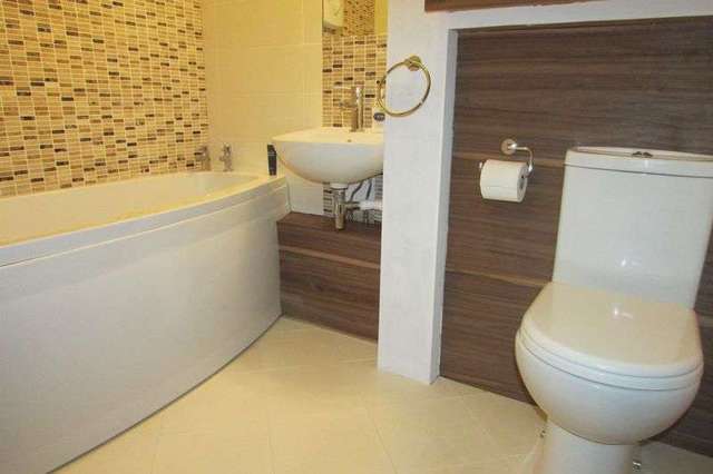  Image of 2 bedroom Flat to rent in Evesham Walk Basingstoke RG24 at Evesham Walk  Basingstoke, RG24 9BJ