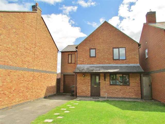  Image of 4 bedroom Detached house to rent in Farmstead Close Grove Wantage OX12 at Grove  Wantage, OX12 0BD