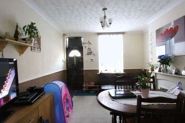  Image of 2 bedroom Terraced house for sale in Farringdon Street Hull HU5 at Farringdon Street  Hull, HU5 1JA
