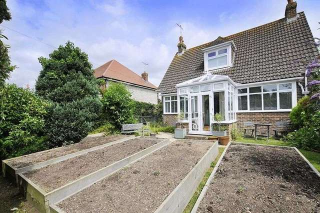  Image of 4 bedroom Detached house for sale in Ferring Street Ferring Worthing BN12 at Ferring Street  Ferring, BN12 5HJ