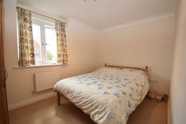  Image of 3 bedroom Terraced house to rent in Ferry Way Cholsey Wallingford OX10 at Cholsey, OX10 9JX