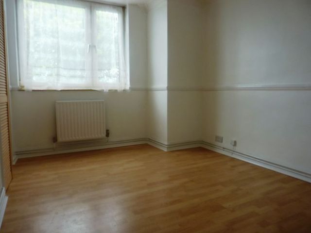  Image of 1 bedroom Flat to rent in Finchale Road London SE2 at Finchale Road Abbeywood London, SE2 9NZ