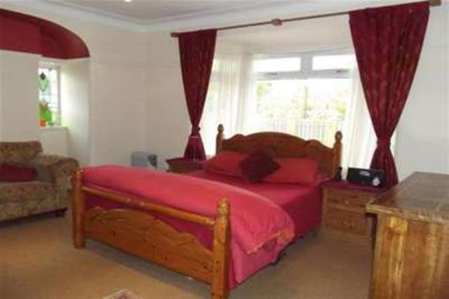 Image of 5 bedroom Detached house to rent in Firwood Road Newton Mearns Glasgow G77 at Glasgow, G77 5PX