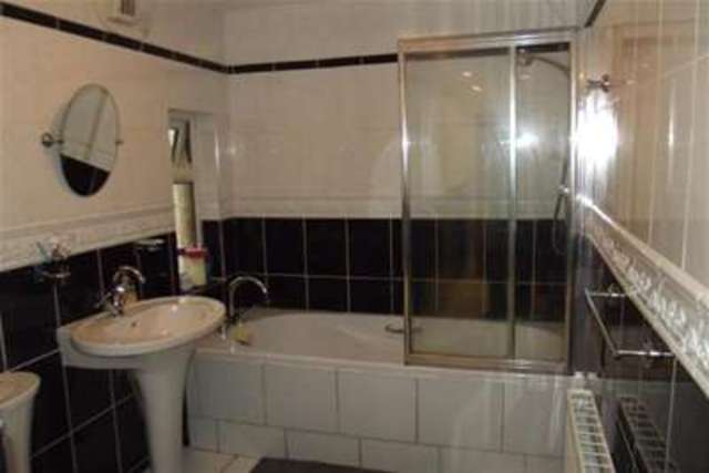  Image of 5 bedroom Detached house to rent in Firwood Road Newton Mearns Glasgow G77 at Glasgow, G77 5PX
