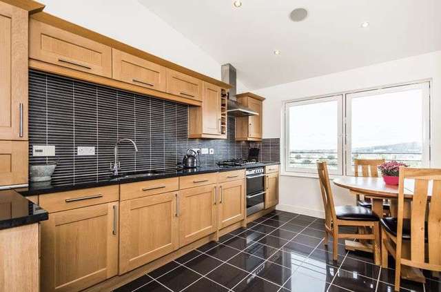  Image of 2 bedroom Flat for sale in Meggetland View Edinburgh EH14 at Meggetland View Craiglockhart Edinburgh, EH14 1XT