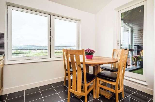  Image of 2 bedroom Flat for sale in Meggetland View Edinburgh EH14 at Meggetland View Craiglockhart Edinburgh, EH14 1XT