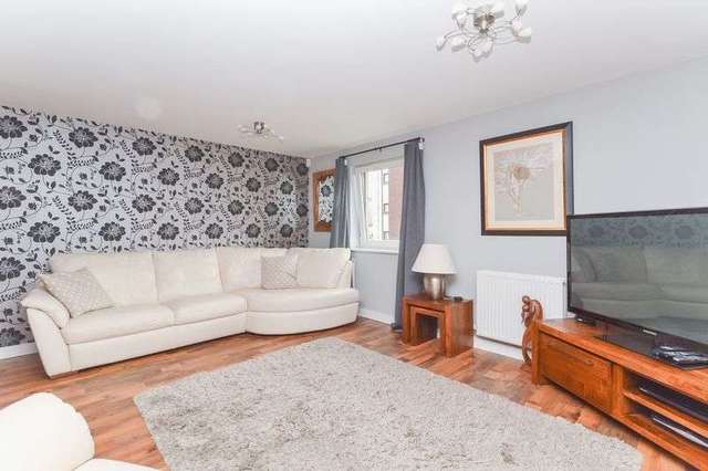  Image of 2 bedroom Flat for sale in East Pilton Farm Crossway Edinburgh EH5 at East Pilton Farm Crossway Fettes Edinburgh, EH5 2QG