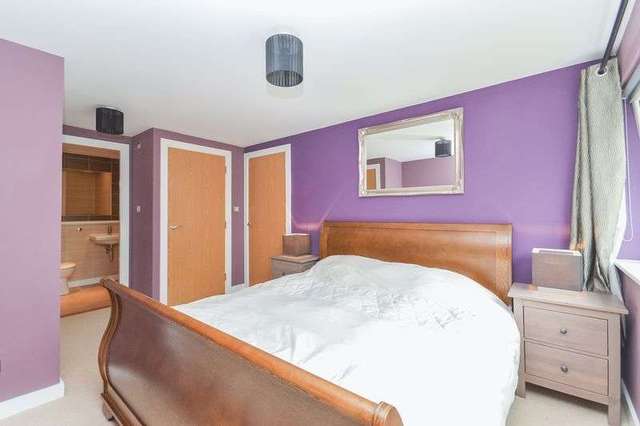  Image of 2 bedroom Flat for sale in East Pilton Farm Crossway Edinburgh EH5 at East Pilton Farm Crossway Fettes Edinburgh, EH5 2QG