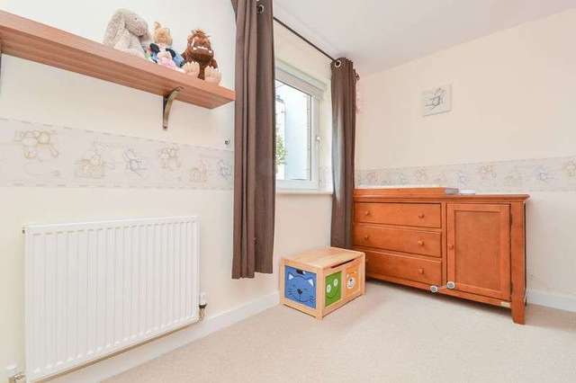  Image of 2 bedroom Flat for sale in East Pilton Farm Crossway Edinburgh EH5 at East Pilton Farm Crossway Fettes Edinburgh, EH5 2QG