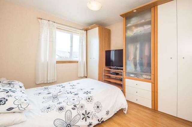  Image of 3 bedroom Flat for sale in West Pilton Lea Edinburgh EH4 at West Pilton Lea West Pilton Edinburgh, EH4 4ES