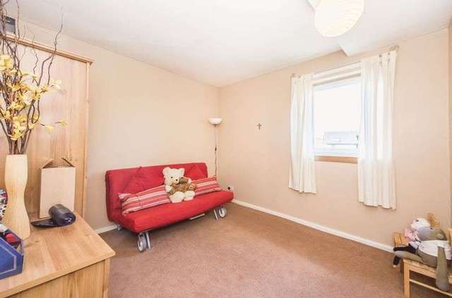  Image of 3 bedroom Flat for sale in West Pilton Lea Edinburgh EH4 at West Pilton Lea West Pilton Edinburgh, EH4 4ES