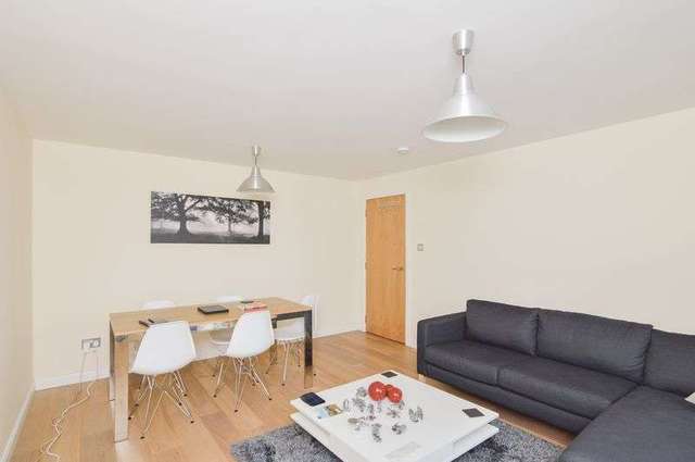  Image of 2 bedroom Flat for sale in Papermill Wynd Edinburgh EH7 at Papermill Wynd Bellevue Edinburgh, EH7 4GJ