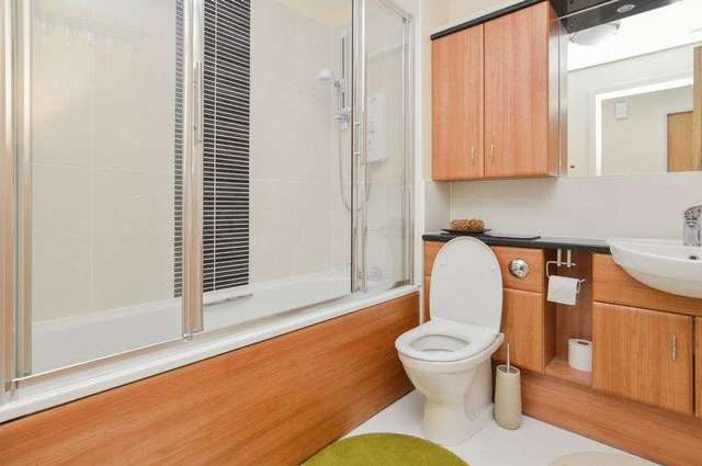  Image of 2 bedroom Flat for sale in Papermill Wynd Edinburgh EH7 at Papermill Wynd Bellevue Edinburgh, EH7 4GJ