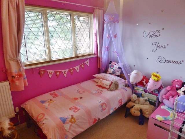  Image of 2 bedroom Terraced house for sale in Forties Close Fareham PO14 at Forties Close  Fareham, PO14 3RZ