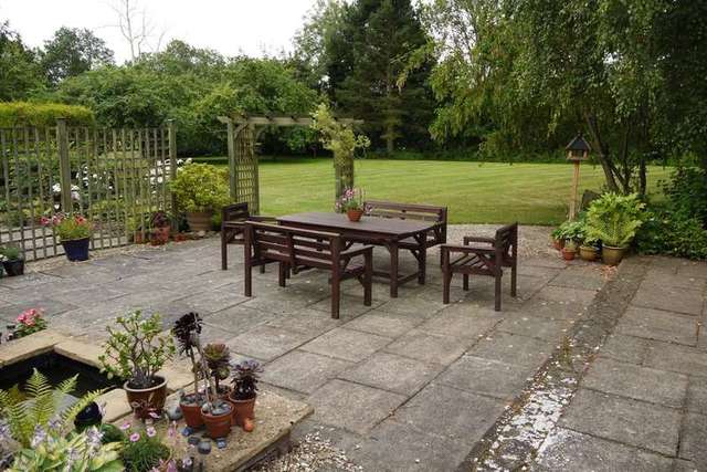  Image of 4 bedroom Detached house for sale in Fosse Way Princethorpe Rugby CV23 at Princethorpe Rugby Warwickshire, CV23 9PG