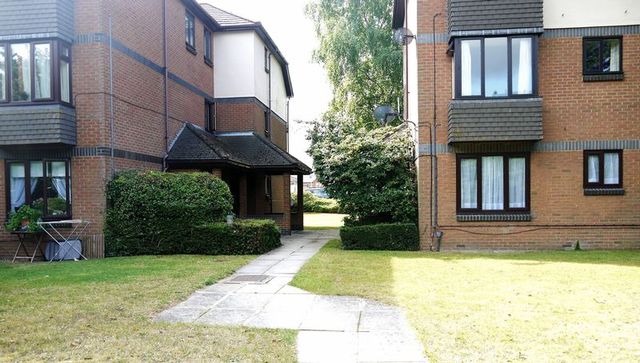  Image of 1 bedroom Property to rent in Paynes Road Shirley Southampton SO15 at Paynes Road Freemantle Southampton, SO15 3BW