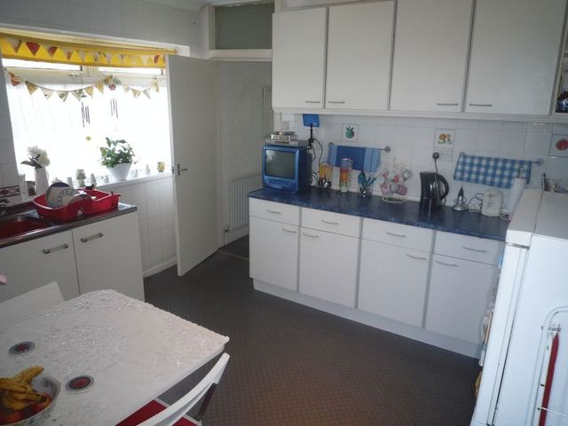  Image of 2 bedroom Flat for sale in Friars Road Barry CF62 at Friars Road Barry Island Barry, CF62 5TD