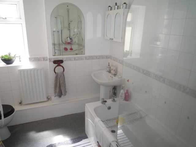  Image of 2 bedroom Flat for sale in Friars Road Barry CF62 at Friars Road Barry Island Barry, CF62 5TD