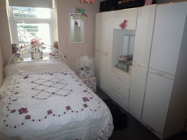  Image of 2 bedroom Flat for sale in Friars Road Barry CF62 at Friars Road Barry Island Barry, CF62 5TD