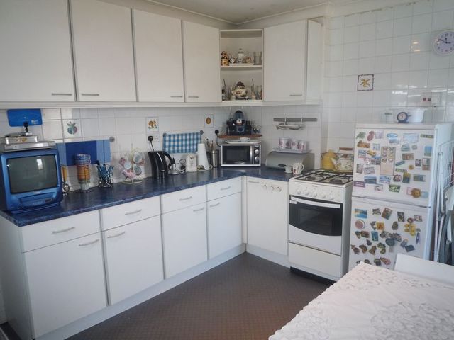  Image of 2 bedroom Flat for sale in Friars Road Barry CF62 at Friars Road Barry Island Barry, CF62 5TD