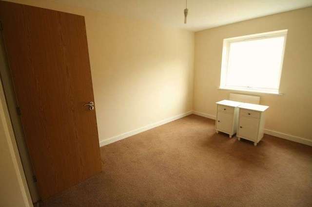  Image of 2 bedroom Flat to rent in Bury Road Hemel Hempstead HP1 at Bury Road  Hemel Hempstead, HP1 1HG