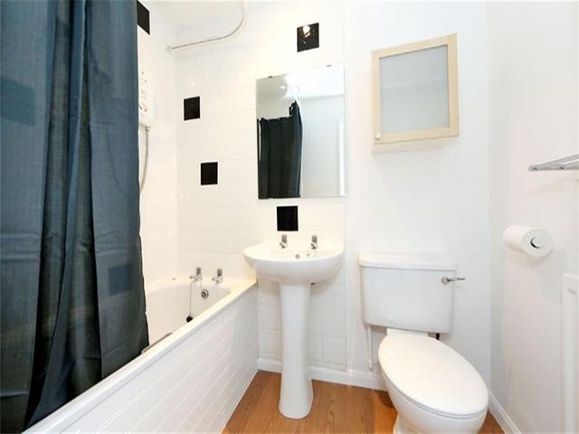  Image of 1 bedroom Flat to rent in Gairn Terrace Aberdeen AB10 at Ferryhill Aberdeen Aberdeen, AB10 6BB