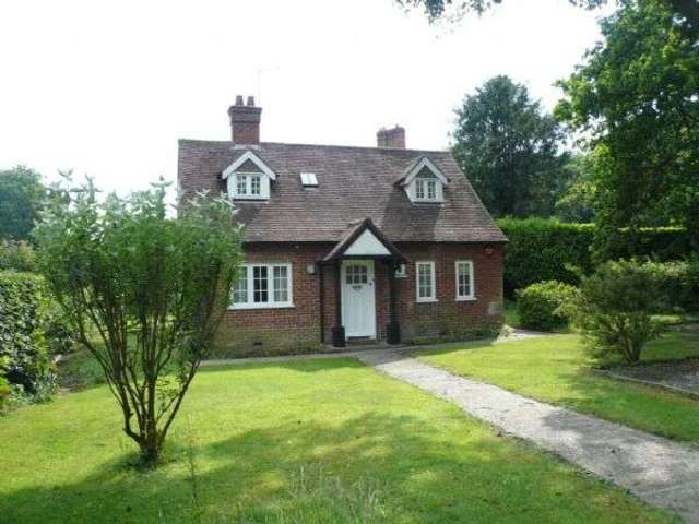  Image of 3 bedroom Detached house to rent in Garlinge Green Road Petham Canterbury CT4 at Garlinge Green Road Petham Canterbury, CT4 5RL