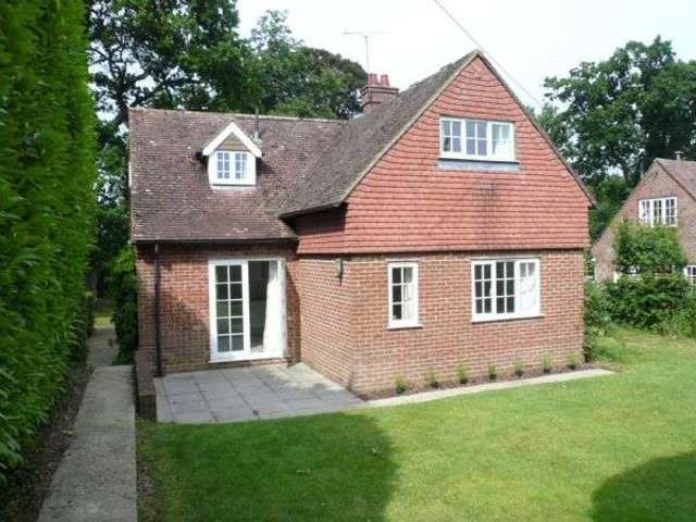  Image of 3 bedroom Detached house to rent in Garlinge Green Road Petham Canterbury CT4 at Garlinge Green Road Petham Canterbury, CT4 5RL