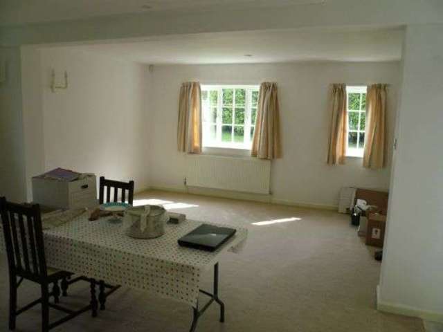  Image of 3 bedroom Detached house to rent in Garlinge Green Road Petham Canterbury CT4 at Garlinge Green Road Petham Canterbury, CT4 5RL