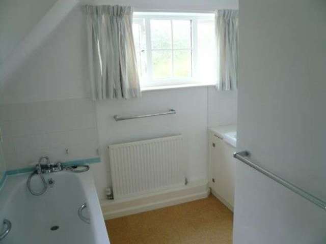  Image of 3 bedroom Detached house to rent in Garlinge Green Road Petham Canterbury CT4 at Garlinge Green Road Petham Canterbury, CT4 5RL