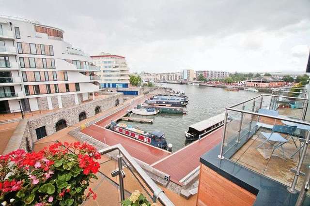  Image of 3 bedroom Flat for sale in Gasworks Lane Bristol BS1 at Gasworks Lane  Bristol, BS1 5AT