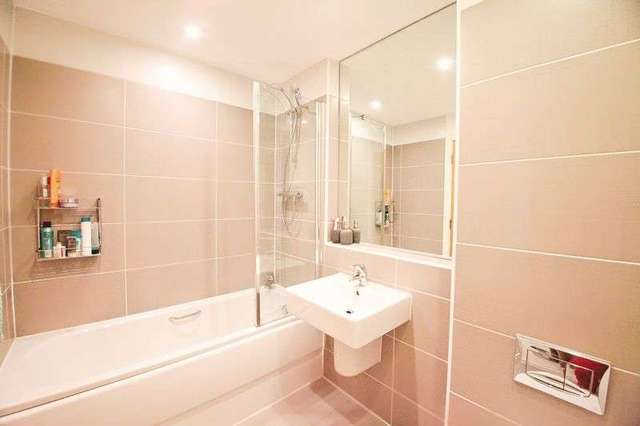  Image of 3 bedroom Flat for sale in Gasworks Lane Bristol BS1 at Gasworks Lane  Bristol, BS1 5AT