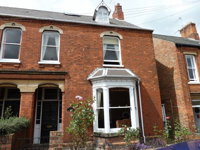  Image of 6 bedroom Semi-Detached house for sale in George Street Louth LN11 at George Street  Louth, LN11 9JU