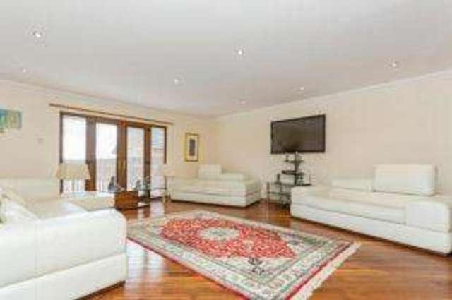 Image of 4 bedroom Detached house for sale in Gillie-Burn Gardens Shotts ML7 at Shotts North Lanarkshire Dykehead, ML7 5BP