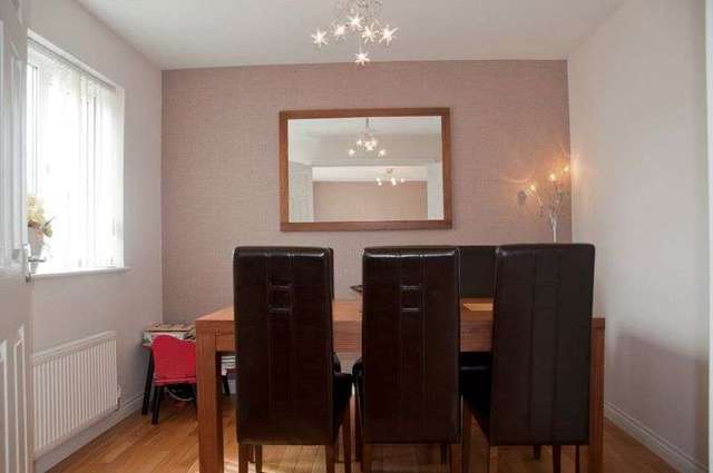  Image of 4 bedroom Detached house for sale in Glentye Drive Alloa FK10 at Glentye Drive  Alloa, FK10 2US