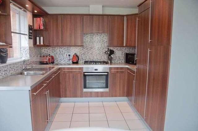  Image of 4 bedroom Detached house for sale in Glentye Drive Alloa FK10 at Glentye Drive  Alloa, FK10 2US