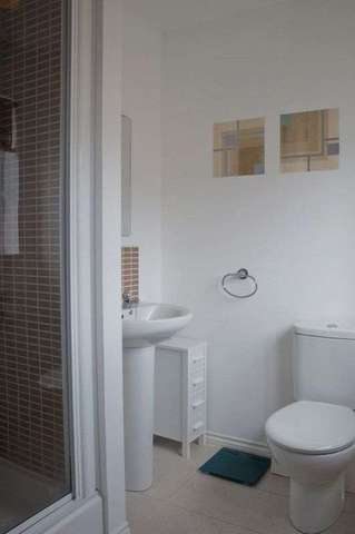  Image of 4 bedroom Detached house for sale in Glentye Drive Alloa FK10 at Glentye Drive  Alloa, FK10 2US