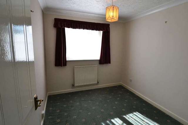  Image of 3 bedroom Property to rent in Green Park Road Bromsgrove B60 at Green Park Road Bromsgrove Bromsgrove, B60 2RD