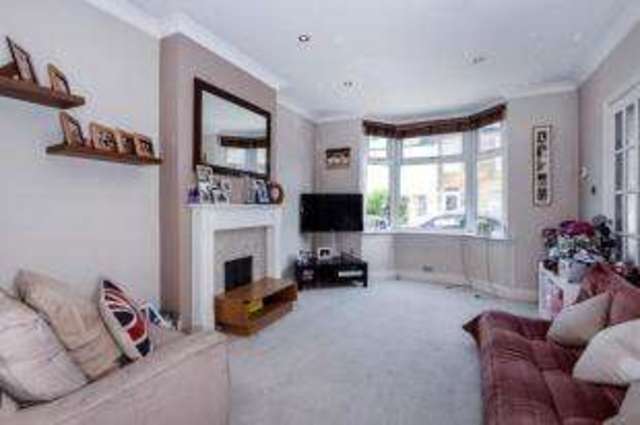  Image of 4 bedroom End of Terrace for sale in Green Road London N20 at Whetstone London Whetstone, N20 0QT