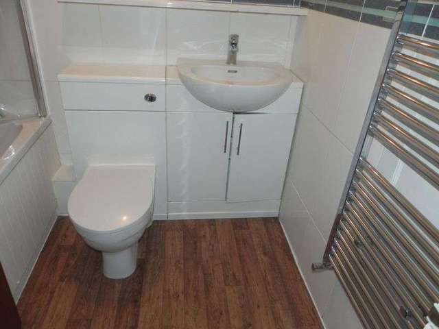  Image of 2 bedroom Terraced house to rent in Greenhill Avenue Kidderminster DY10 at Greenhill Oak Greenhill Avenue Kidderminster, DY10 2QU
